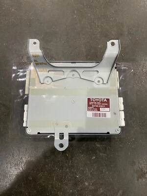 Lexus IS250 IS350 2010-15 convertible módulo de control superior 89720-53011 OEM Foto 1 de 4