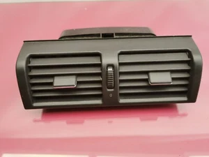 Salpicadero central ventilación aire 13 GB original Mercedes-Benz Clase E W210 - Imagen 1 de 9