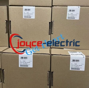 Phoenix Contact QUINT-UPS/ 24DC/ 24DC/40 Uninterruptible Power Supply 2320241 - Picture 1 of 3