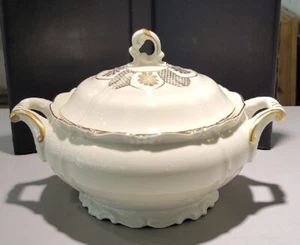 Vintage Edlestein Bavaria Maria Theresia Covered Vegetable Bowl - Picture 1 of 13