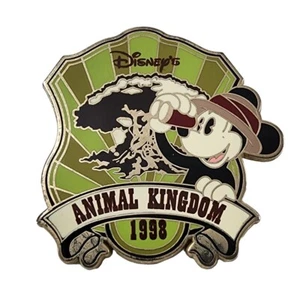 Animal Kingdom 1998 Mickey Mouse Binoculars Pin Walt Disney World Trading 2010 - Picture 1 of 4