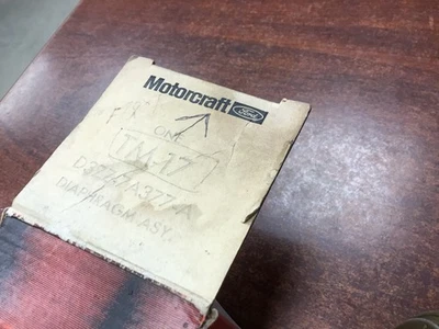 VÁLVULA MODULADORA TRANSMISIÓN FORD MUSTANG TORINO COUGAR 1973 NUEVO DE STOCK D3ZZ-7A377-A Foto 1 de 4