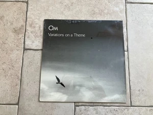 OM _ Variations On A Theme _ Vinile LP 33giri 12" Black _ 2005 USA 1st MINT - Picture 1 of 2