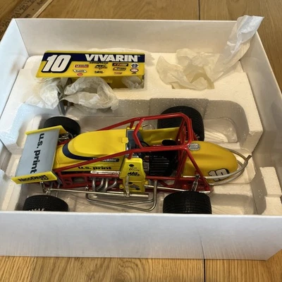 1/18 GMP Sprint Car #10 Helm Vivarin Dave Blaney Diecast 1 of 3504 - Image 1 of 4