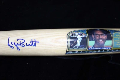 George Brett Cooperstown Bat Signed Auto PSA/DNA PSA 10 Autograph Roya ID:408929 - Image 1 of 3