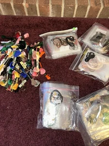 LOT O’ 85 SKEINS CROSS STITCH EMBROIDERY FLOSS THREAD Plus Some Leftovers DMC - Picture 1 of 4