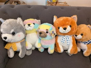 Set 5 peluche cane Amuse (Shiba Inus & Dulldog) alti 11-16" nuovi con etichette giapponesi - Foto 1 di 5