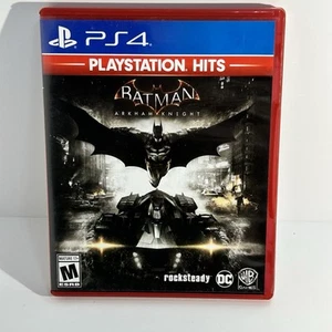 Batman Arkham Knight PlayStation Hits - PS4 Rote Hülle - Bild 1 von 5