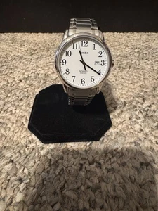 Reloj Timex TW2P81300 de fácil lectura para hombre, plateado/blanco. Batería nueva. Banda elástica - Imagen 1 de 12