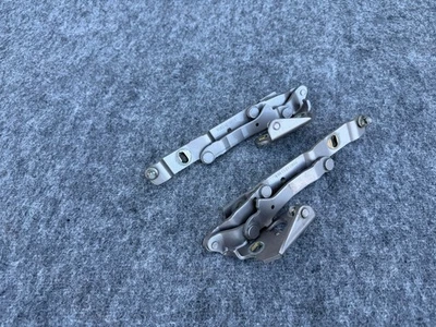 JUEGO BISAGRAS MALETERO IZQUIERDO DERECHO PORSCHE BOXSTER S 911 (1997-2004) OEM Foto 1 de 3