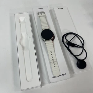 Samsung Galaxy Watch7 SM-L300 40mm Aluminum Smartwatch - Cream - Picture 1 of 7