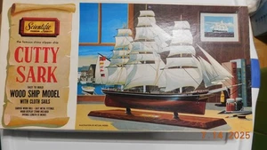 Vintage Scientific CUTTY SARK Holz CLIPPER SCHIFFSMODELLBAUSATZ 174 mit Stoffsegeln ungebaut - Bild 1 von 6