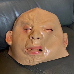 HALLOWEEN MASKE KOSTÜM Erwachsene weinend Baby - Bild 1 von 5