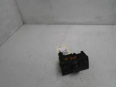 Commande eclairage occasion OPEL MERIVA I Phase 1 - 1.6i - - Photo 1/2