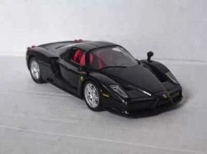 FERRARI COLLECTION ENZO MODELLINO DIE CAST MODEL 1:43 - Foto 1 di 4
