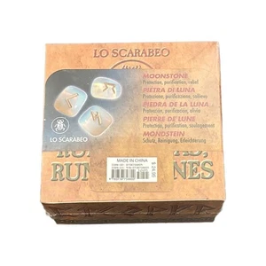 Moonstone Runes by Lo Scarabeo - NEW - Picture 1 of 1