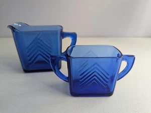Chevron Cobalt Blue Creamer Pitcher & Sugar Hazel Atlas Depression Glass MCM - Picture 1 of 24
