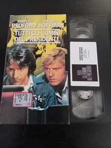 VHS - TUTTI GLI UOMINI DEL PRESIDENTE - L'UNITA' - Foto 1 di 1