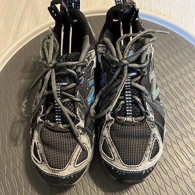 Zapatillas todo terreno New Balance 573 para mujer talla 8,5 azul gris WT573BB Foto 1 de 4