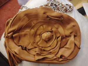 Very Soft Italian Leather Tan Flower Shoulder Bag - Picture 1 of 9