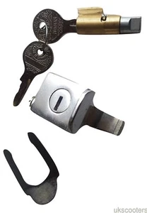 ukscooters VESPA SPRINT RALLY LLAVE COMÚN GUANTERA BLOQUEO DIRECCIÓN DOS LLAVES FIJACIÓN - Imagen 1 de 1