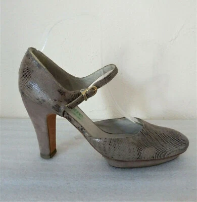 ACCESSOIRE DIFFUSION - ESCARPINS - CHAUSSURES - POINT.38,5 FR - AUTHENTIQUE - Photo 1/4