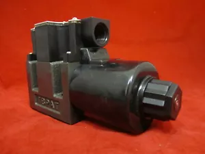 Hidraman Hydraulic Solenoid Valve SWH-G03-B3-D24-10 - Picture 1 of 2