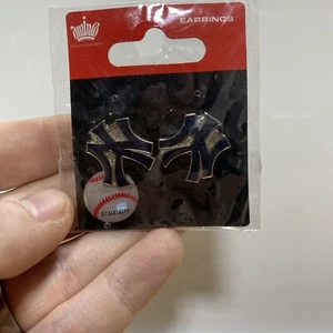 Aretes de colección New York Yankees azules y plateados para fanáticos del béisbol MLB - Imagen 1 de 3