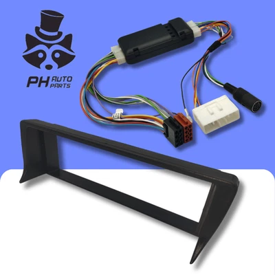 Jaguar XJ (X300 1994-1997) with original amplifier Single DIN radio fitting kit - Image 1 of 4