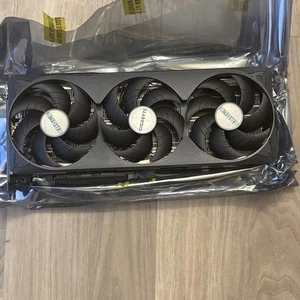 Gigabyte GeForce RTX 5070 Ti EAGLE OC SFF 16G Graphics card - Picture 1 of 2