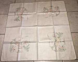 EMBROIDERY Stamped Fabric 36X36 TABLECLOTH LINEN DEER STAG TABLE COVER TOPPER - Picture 1 of 3