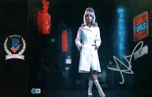 FOTO FIRMADA ANOCHE EN SOHO 11X14 ANYA TAYLOR JOY CERTIFICADO DE AUTENTICIDAD BECKETT BAS - Imagen 1 de 1