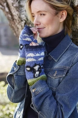 Pachamama Dairy Cow Handwarmers 100% Wool Hand Knit Animal Lover Gift - Image 1 of 2