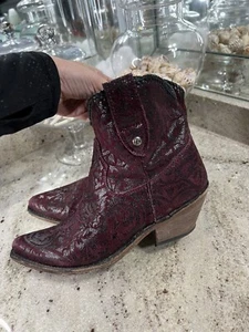LIBERTY BLACK Red Wine Distressed Embossed Leather Boots Size 8.5 - Picture 1 of 12