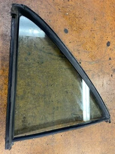 Cuarto de puerta trasero derecho cristal transparente mercedes clase w210 clase e 96-02 - Imagen 1 de 6