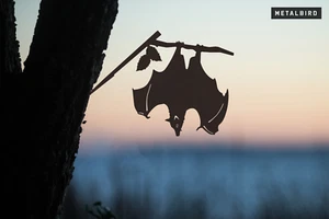 Silhouette di pipistrello in metallo Metalbird Tree Art - Made in USA - Foto 1 di 1