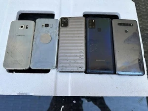 Samsung Handys - Bild 1 von 2