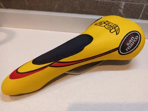 Sella San Marco Race Gel in pelle colore giallo NOS NIB - Foto 1 di 6
