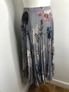 BNWT Modern Rarity pleated midi skirt 10 NEW grey floral print pattern A line - Picture 1 of 8