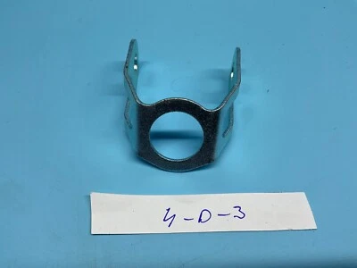 Halter Bremsleitung  BMW R100 R90 R80 R75 R60 /5 /6 /7 34321233155 brake line - Bild 1 von 3