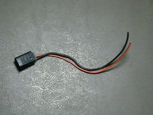 Chevy Camaro 98 1998 escotilla eléctrica trasera liberación de pestillo cables cola de cerdo - Imagen 1 de 3