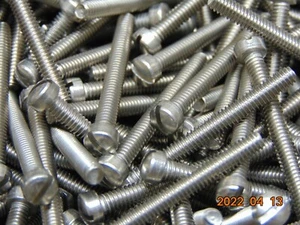 SET BESTEHEND AUS (20) 8-32 x 1-1/2 Zoll Schlitz Füllkopf Maschinenschraube Edelstahl - Bild 1 von 2