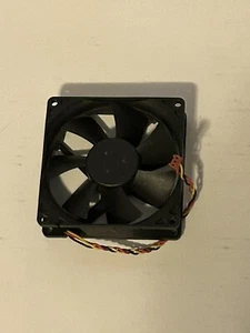 Foxconn 92x25mm PV902512L DC12V 0.16A 3-Pin Brushless Case Fan - Picture 1 of 3