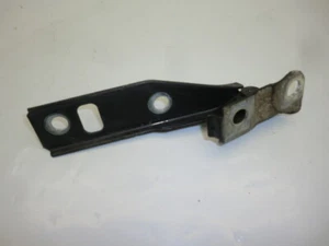 Golf IV 4 Motorhaubenschanier Schaniere Haube 1J0823302 - Bild 1 von 2