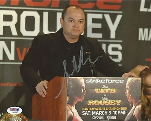 Scott Coker Signed 8x10 Photo PSA/DNA COA StrikeForce Ronda Rousey v Miesha Tate - Picture 1 of 2
