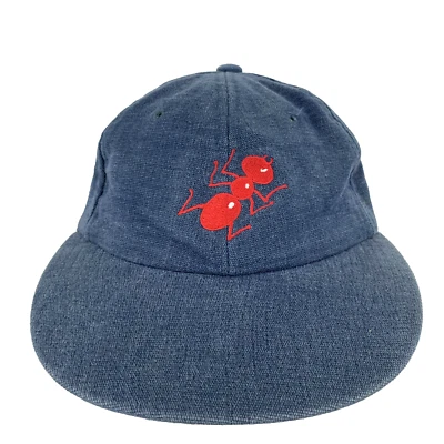 Gorra de béisbol de papá con logotipo de San Petersburgo y hormiga del museo Salvador Dalí de colección Foto 1 de 4