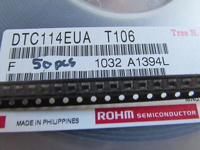 Transistores bipolares pre-sesgados DTC114EUA T106 ROHM DIGITAL NPN 50V 50MA SOT-323 Foto 1 de 4