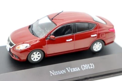 Coches de juguete de aleación diecast Nissan Versa 2012 escala 1/43 Matel para colección Foto 1 de 4