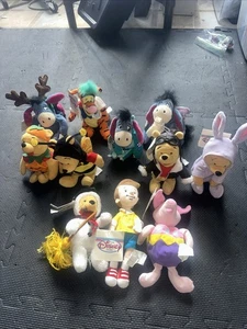 Peluche vintage de 8" de Winnie The Pooh, Tigger, Piglet y Eeyore Disney Store - Imagen 1 de 22