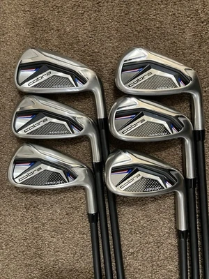 JUEGO DE PLANCHA COBRA AEROJET 6-PW, GW, KBS PGI 65 A-FLEX (SENIOR) GRAFITO, ¡EN BUEN ESTADO! Foto 1 de 4